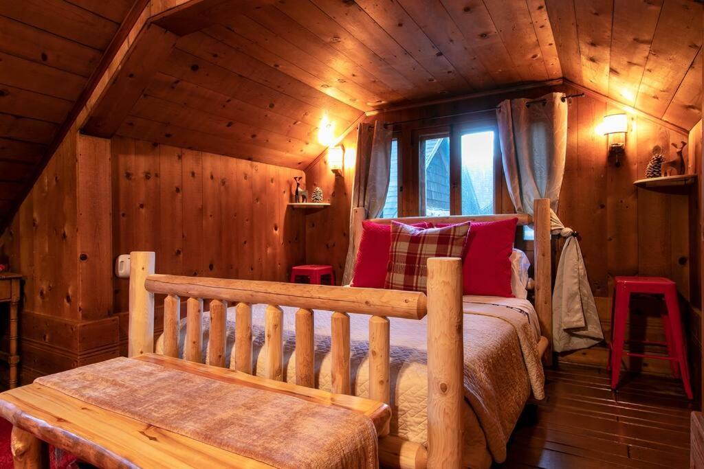 The Lodge At 11 Chimneys Idyllwild Exterior foto