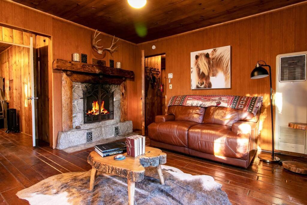 The Lodge At 11 Chimneys Idyllwild Exterior foto