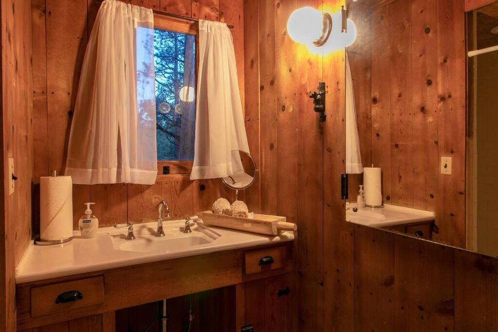 The Lodge At 11 Chimneys Idyllwild Exterior foto